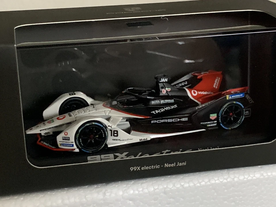 Porsche Formula E 99X Electric #18 Neel Jani Minichamps 1:43 Scale - Image 4 of 4