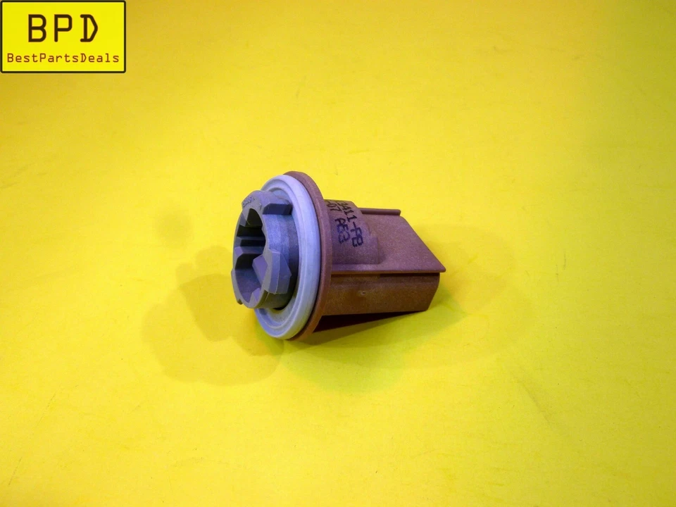 Enchufe de bombilla de estacionamiento genuino OEM delantero trasero 3 PIN OEM POLARIS 4011101 Foto 3 de 4