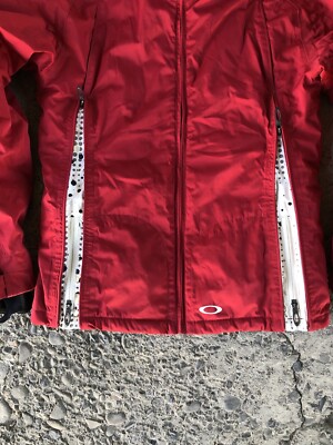 Oakley Nitro Fuel 2 Red Ski GopCore Mens Jacket Size M | eBay Oakley Nitro Fuel 2 Red Ski GopCore Mens Jacket Size M | eBay