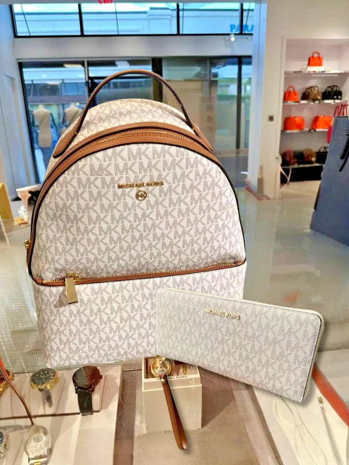 Vanilla Bag Michael Kors Michael Kenly Medium Logo Backpack