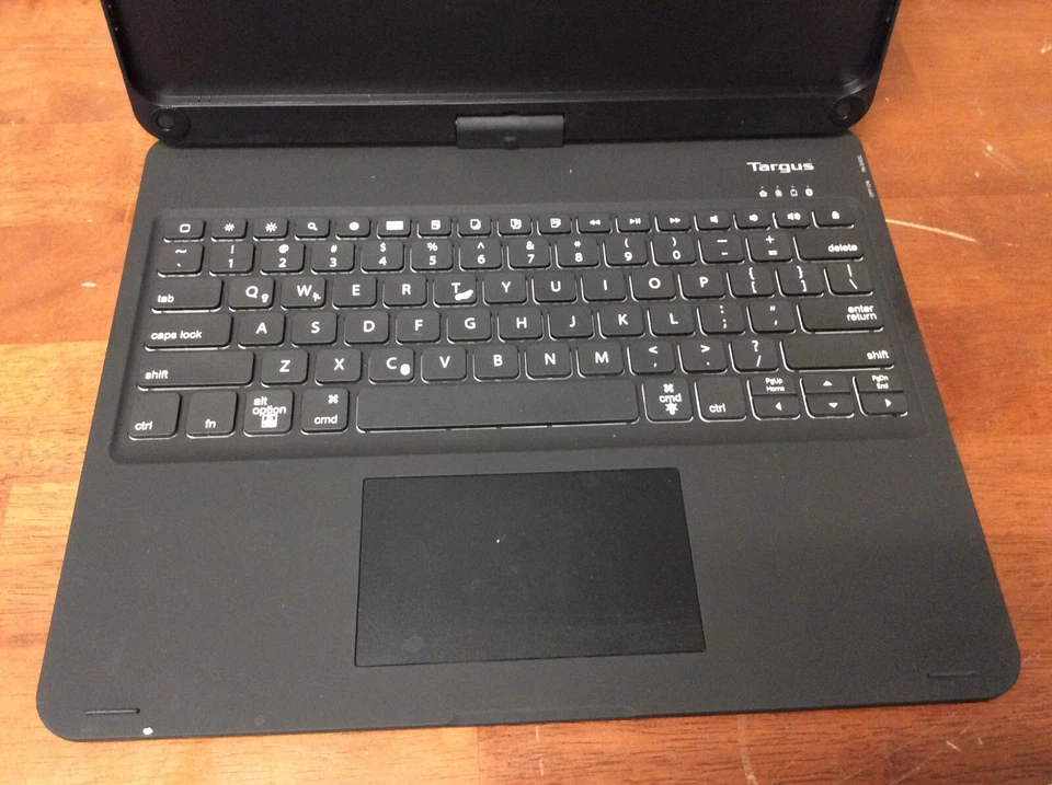 THZ862US Targus for iPad Pro 12.9-inch [3 & 4 Gen] BLUETOOTH KEYBOARD CASE - Image 3 of 4