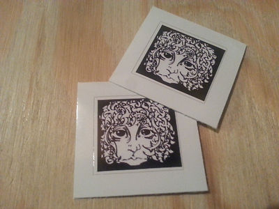2 White Vinyl Rams Head Stickers for your Big Muff/Large Beaver Clone