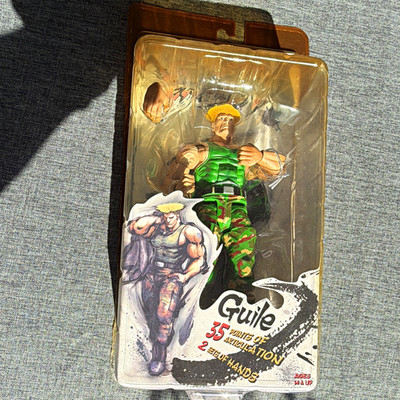 NECA Street Fighter IV Player Select Guile Action-Figur, 20th, 2 Handsets