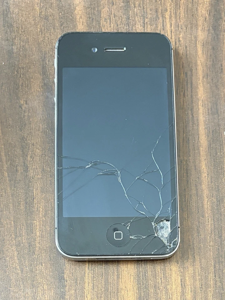 Apple iPhone 4, 8GB Black, CDMA Model- Functional, Read Description. - Image 2 of 4