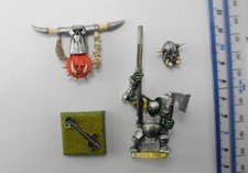 BLACK ORC STANDARD BEARER Metal Orcs Orruks Ironjawz Army Warhammer 2000 Z2c