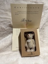 Steiff Club Teddy Bear 2001 with original box. Excellent Condition