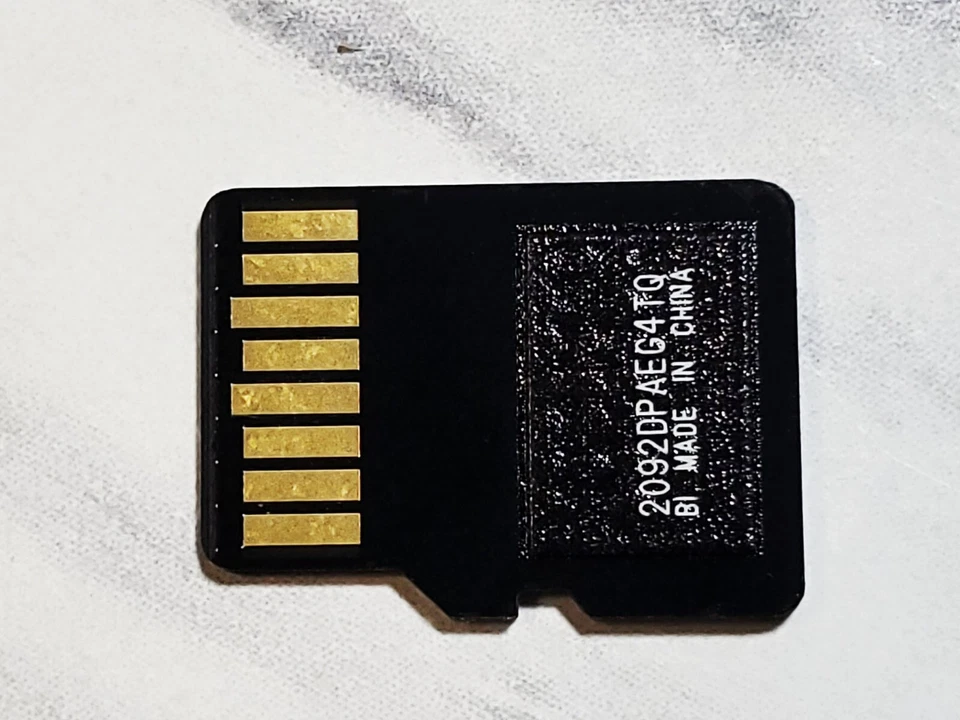 SanDisk 8GB Industrial Grade Micro SD SDHC UHS-3 Class 10 Memory Card - Image 3 of 4