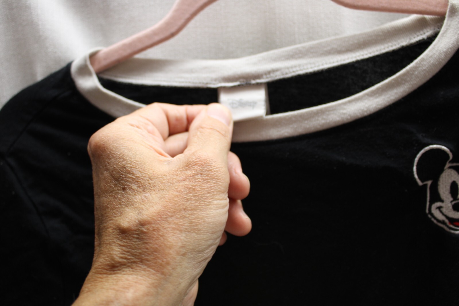 Super Cute Soft Black Embroidered Patch Disney Mi… - image 2