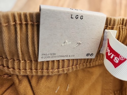 Levi's jogger pants Size Boy's 12 To 13 Yrs - Picture 8 of 9