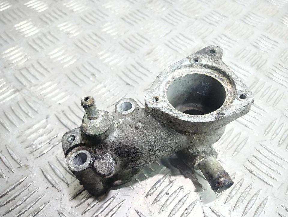 Ford Focus 2001 Thermostat / Thermostatgehäuse Diesel 55kW UST50154 - Imagem 3 de 3