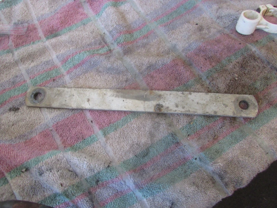 1983 Husqvarna 500 Rear Brake Stay Arm - Image 2 of 2