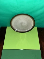 Gibson Elite Couture Bands Brown Dinner Plate