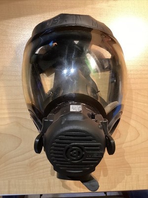 MSA MILLENNIUM FULL FACE GAS MASK W/ ESP II VOICE AMPLIFIER VPU
