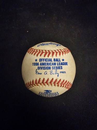Jim Lonborg 67 Cy Young Autographed Baseball - Picture 2 of 2