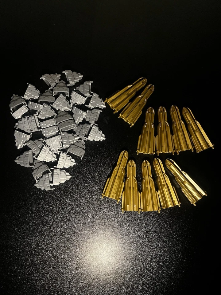 Monopoly Star Wars Episode 1 Collector Edition Pieces Not Full Game  - Image 3 of 4