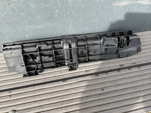 Orig BMW E81 E82 E87 E88 E90 E91 E92 E93 X1 E84 Z4 E89 LCI Modulträger 7524912