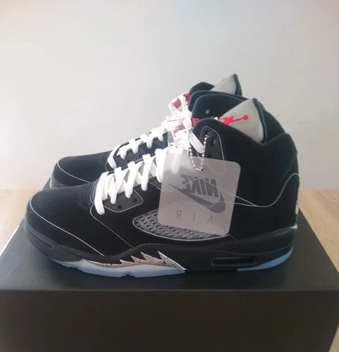 Nike Air Jordan 5 Retro Black Metallic Reimagined EU 43/US9,5  HF3975-001