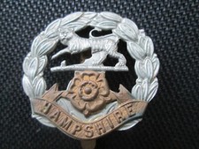 Original WW1 / WW2 British Army Hampshire Regiment Cap Badge