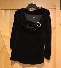 MSK Plus Sz 2X Off-The-Shoulder Velvet Rhinestone Top Whimsigoth Gairy Corpgoth