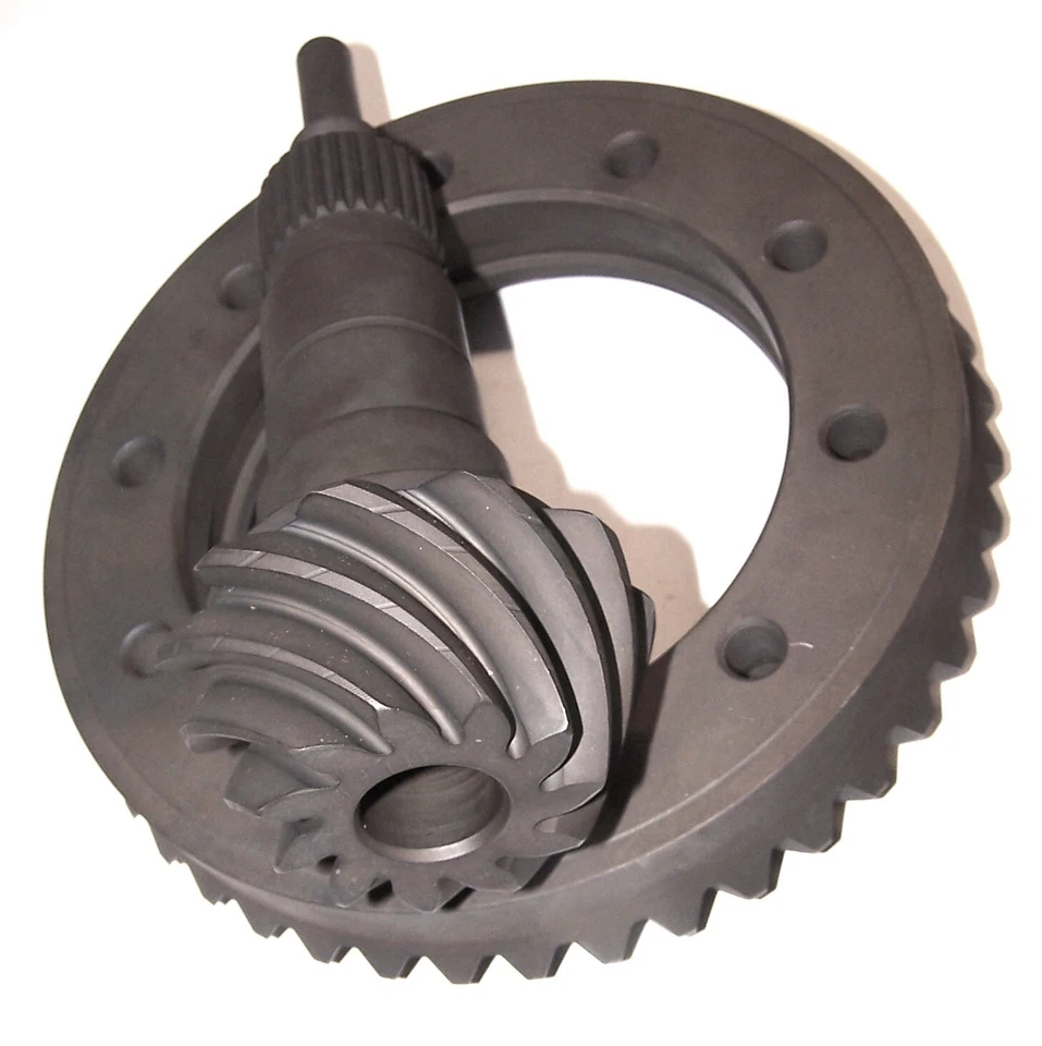 CADILLAC CTS SRX  2004 - 2006 3.90 RATIO NEW RING AND PINION NLA at GM - Image 3 of 3