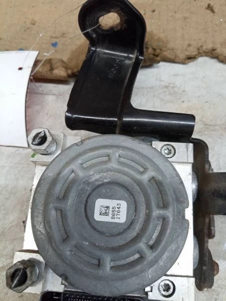 Conjunto de piezas de freno antibloqueo sin base de crucero adaptativa para 15 XTS 192827 Foto 4 de 4