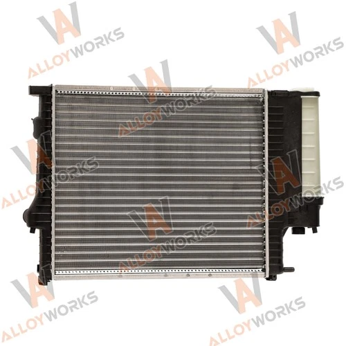 Aluminum Core Radiator Engine Cooling Fits 1995-03 BMW 5 E39 520i 523i 528i - Foto 6 di 7