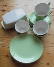GAYDON MELMEX - cups/saucers/plates/butterdish for camper van/hampers