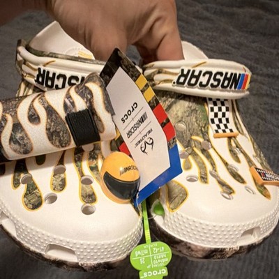 Crocs NASCAR RealTree Men display picture 1