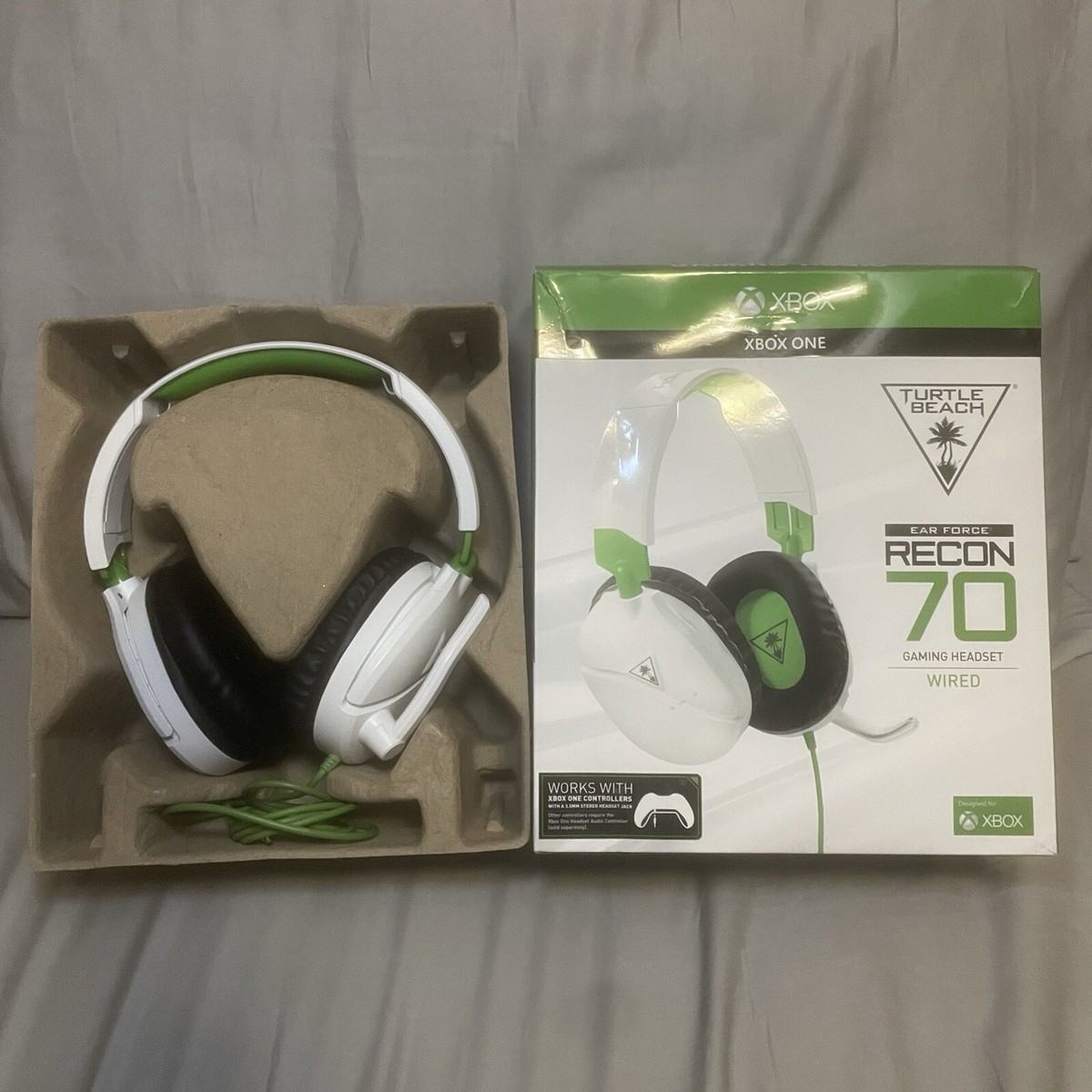 Turtle Beach Recon 70 White Gaming Headset for Xbox One New Open Box