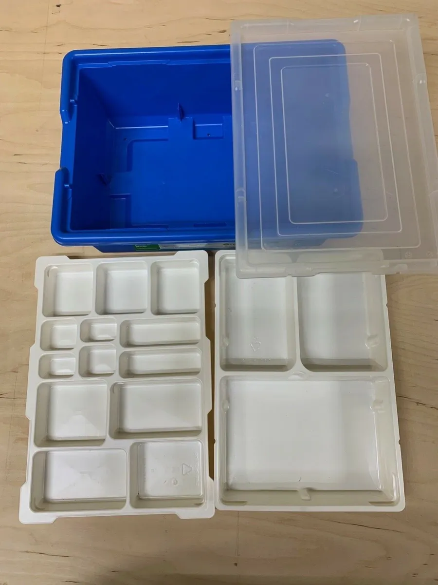 Stackable Lego Build Trays by hein