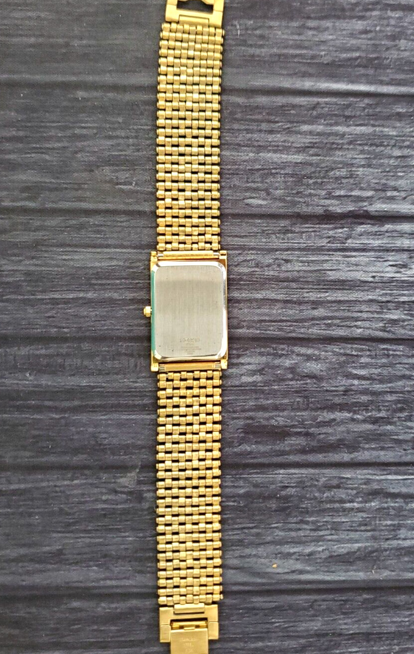 Vintage Tank Rectangular White Dial Milanese band… - image 4