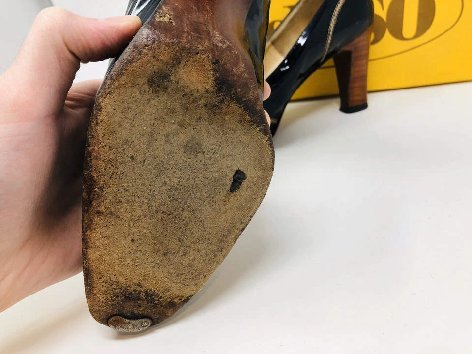 Zapatos de salón vintage DeLiso de charol negro madera punta cerrada talla 7B MB19 Foto 4 de 4