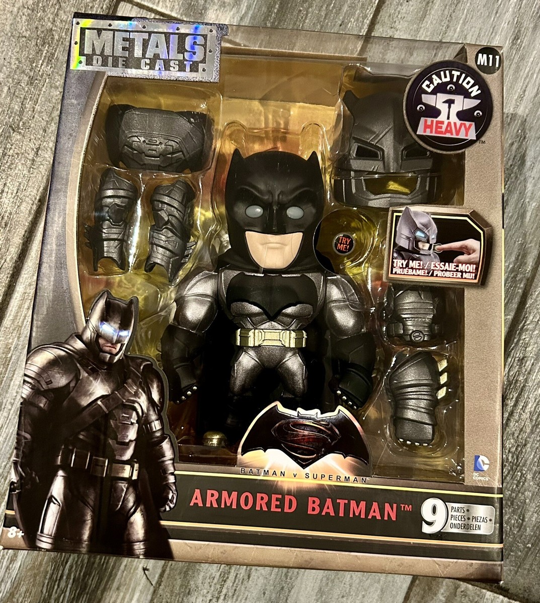 Jada Metals Die Cast Armored Batman Figure DC Comics 6