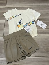 NIKE AIR TODDLER T SHIRT AND SHORTS 2 PIECE SET SIZE 18 Month NWT 36