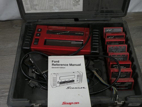 Snap-on MT2500 Super Deluxe Scanner Kit w/ Fast-Track Cartridges Cables Manuals