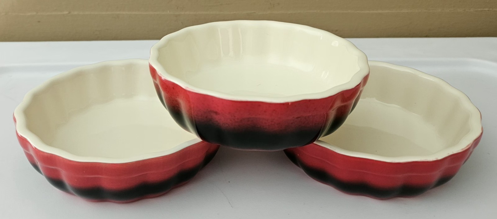 Set 3 ROCQ Parisian Patisserie Ramekin Bake Dish Red Black Tart Pie Creme Brulee