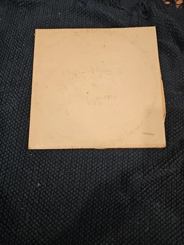 The Beatles Double LP A1619868 (Missing One Photo)
