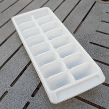 Rubbermaid Ice Cube Tray 1-Pack Easy Release ...