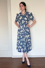 70s Prairie Dress M medium blue vintage midi floral boho cute casual collared
