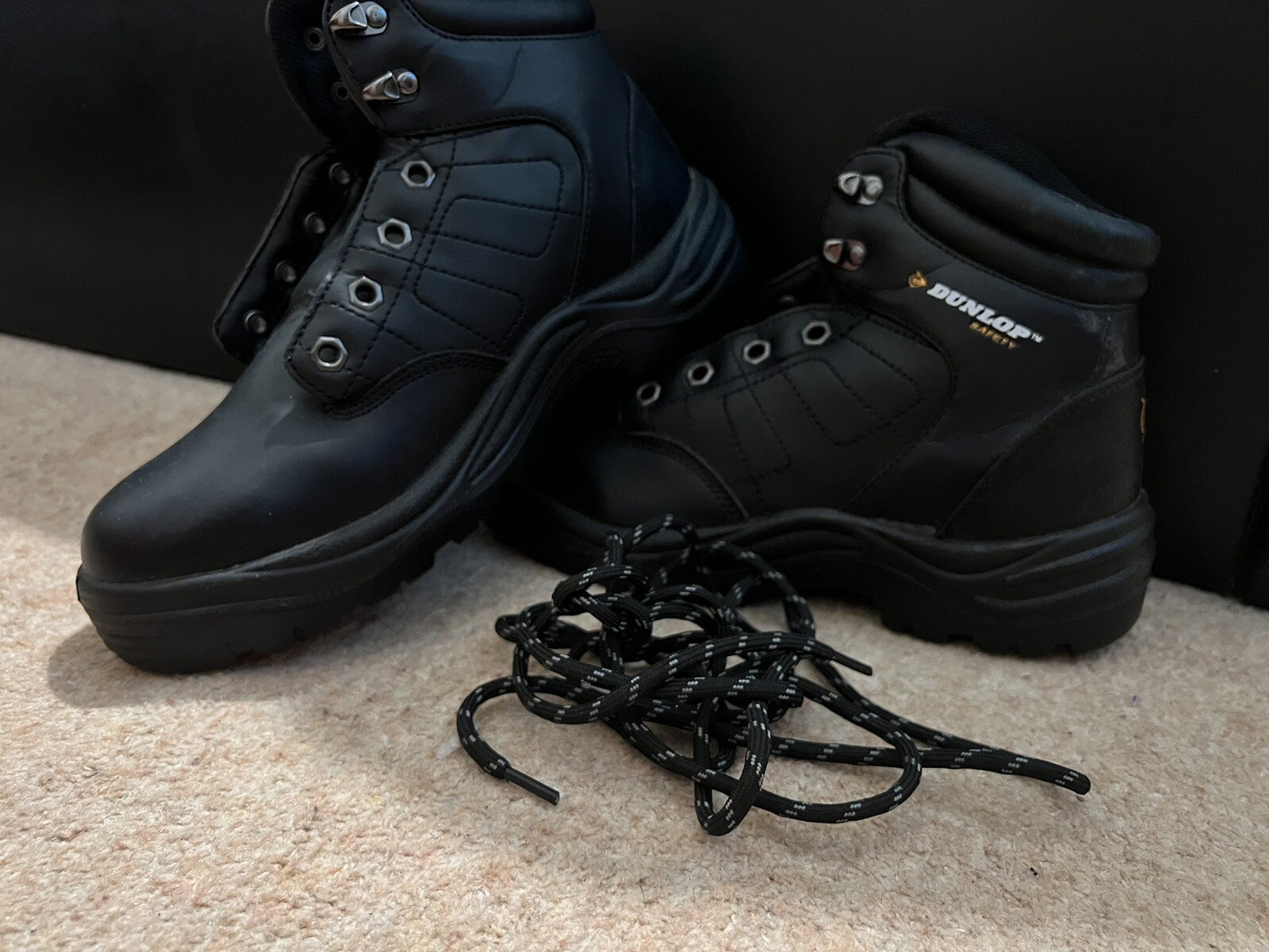 Dunlop Mens Dakota Safety Boots Lace Up Shock Absorbing Steel Toe Cap