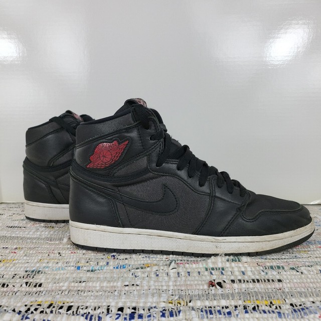 Nike Air Jordan 1 Retro High OG Size 9 