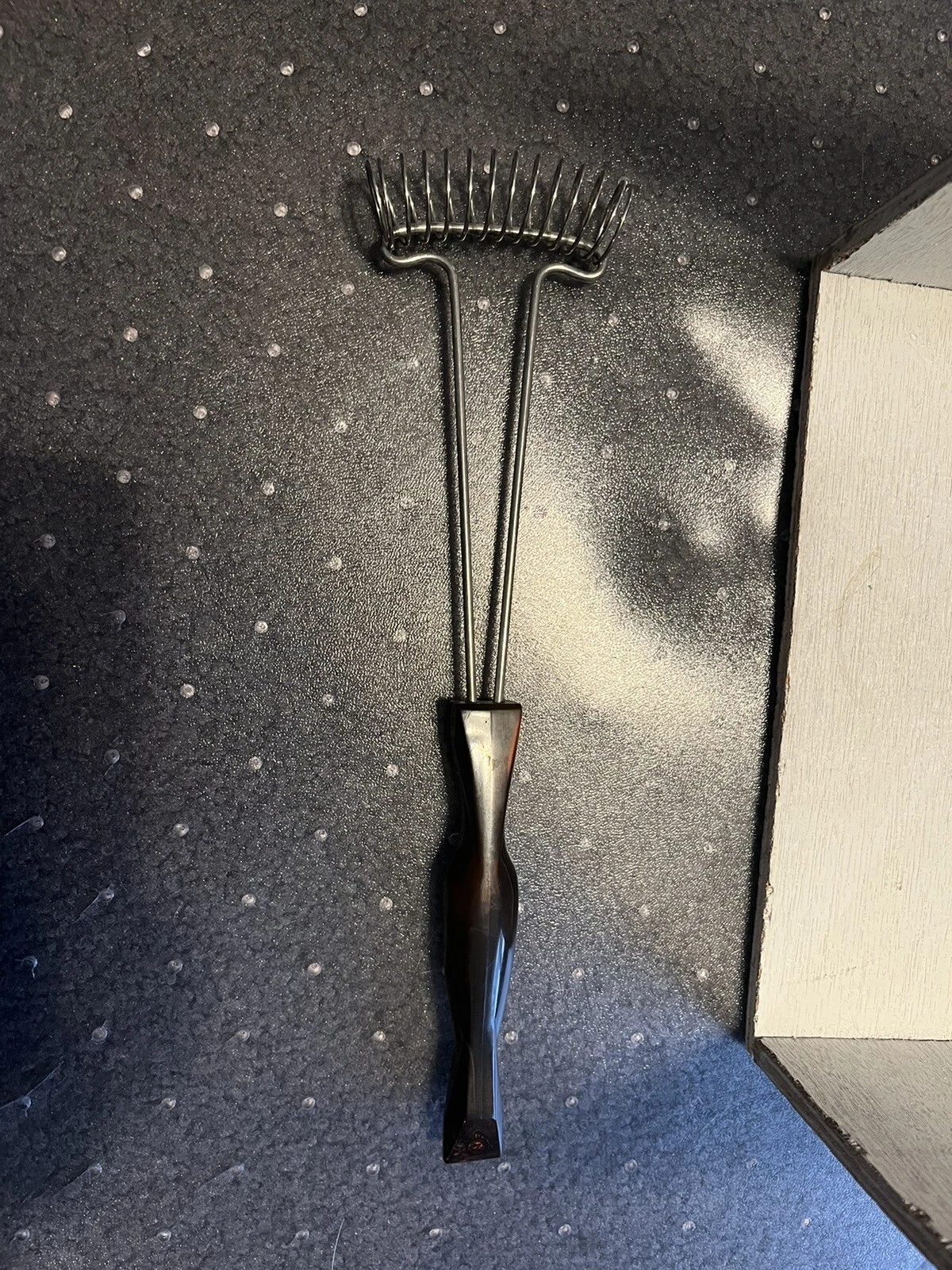 Vintage CUTCO 1714 Whisk Mix-Stir Whip Beater 12" Brown Swirl Handle FREE SHIP