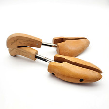 Vintage Shoe Keeper No 4 Mohawk Rochester NY Shoe Tree Co Split Toe Pair