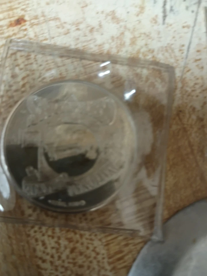 Dólar de plata 1992 Atlanta Braves Campeones del mundo Atlanta Braves Foto 4 de 4