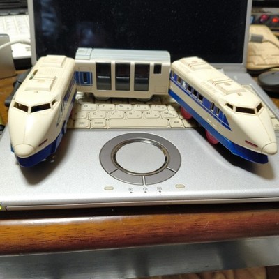 Shinkansen el train, 3-car set