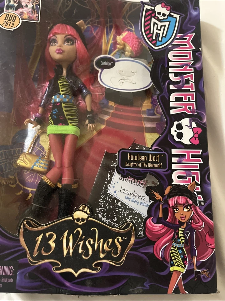 Muñeca Monster High Mattel 2012 13 deseos Howleen Wolf con erizo mascota “cojín” Foto 3 de 4