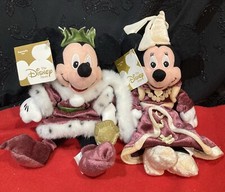 Mickey King And Minnie Guinevere The Disney Store Bean Bag Plush With Tags