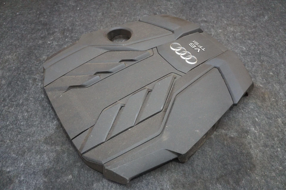 Panel de ajuste de cubierta de motor V6 de 3,0 l OEM 06M103925 Audi A8l Quattro 2019-2024 Foto 4 de 4