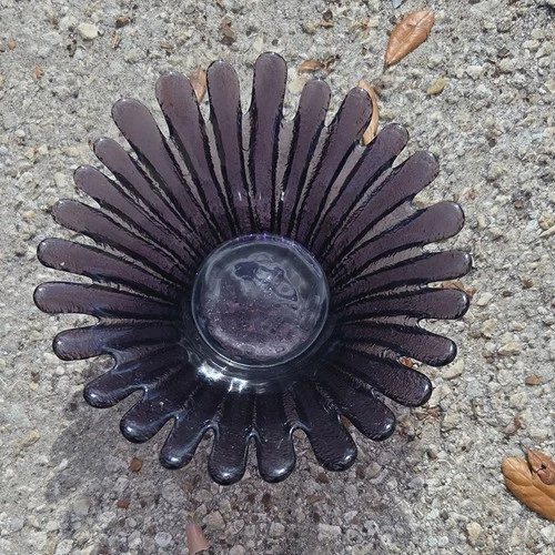 Vintage Blenko Daisy glass bowl purple
