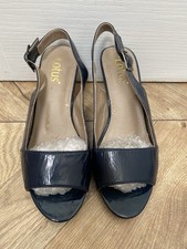 Lotus Navy Patent Leather Slingback Sandal Size 4 BN